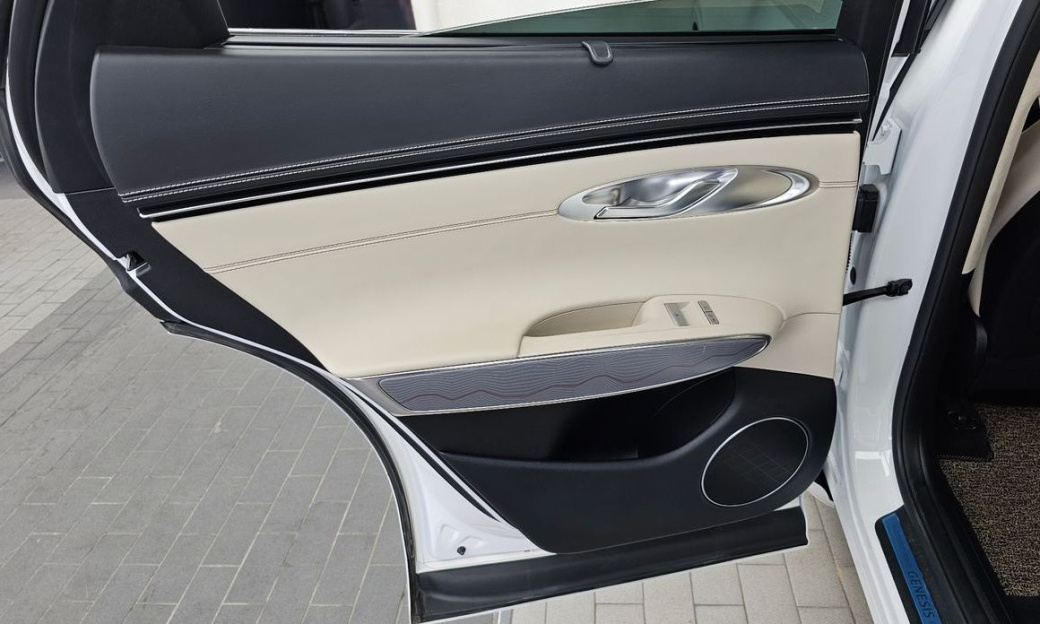 Genesis GV70 2.5T Gasoline AWD, 2024