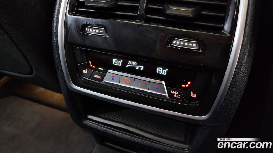BMW X6 xDrive40i M Sport, 2022