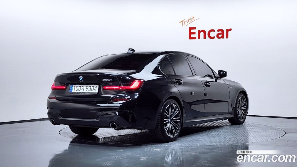 BMW 3-Series 320i M Sport, 2022