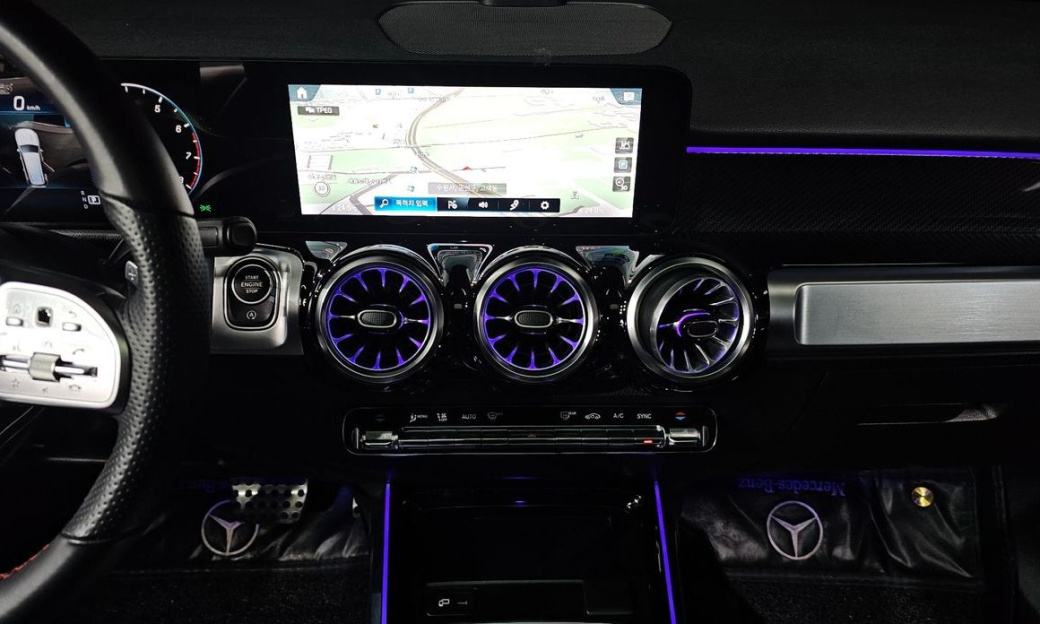 Mercedes-Benz GLB-Class GLB250 4MATIC, 2023