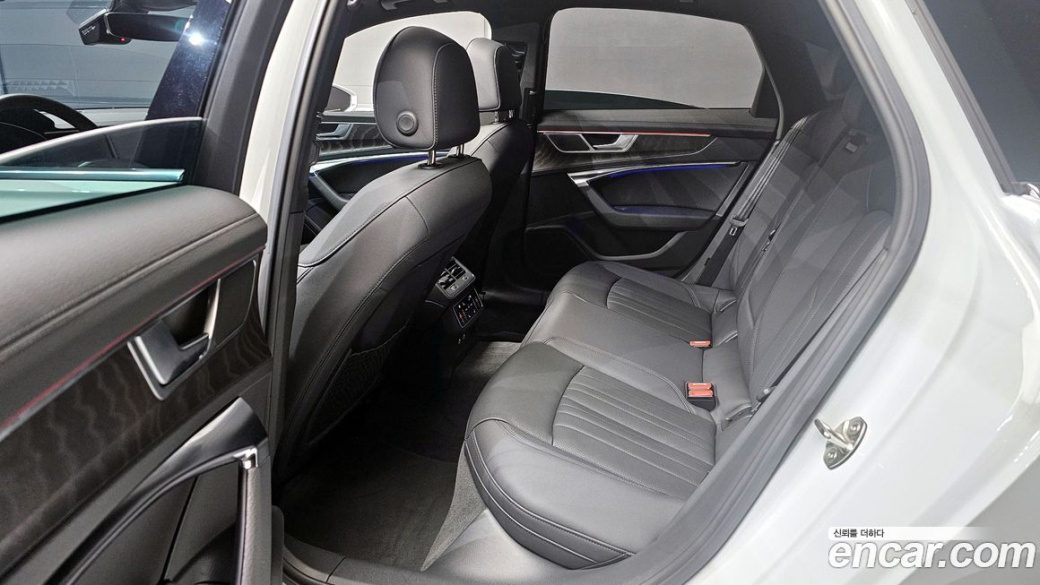 Audi A6 40 TDI Premium, 2023