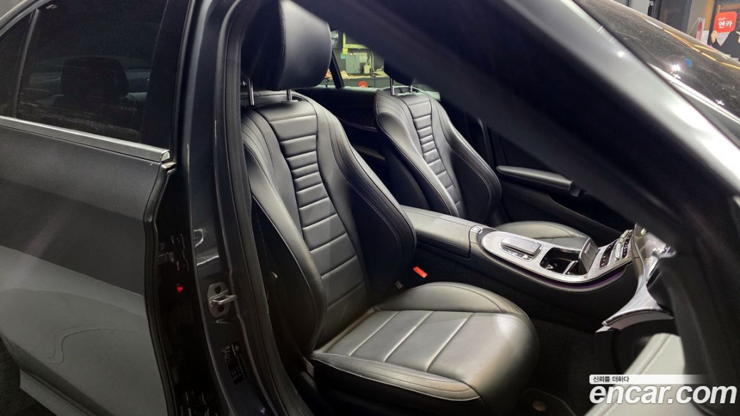 Mercedes-Benz E-Class E350 4MATIC AMG Line, 2021