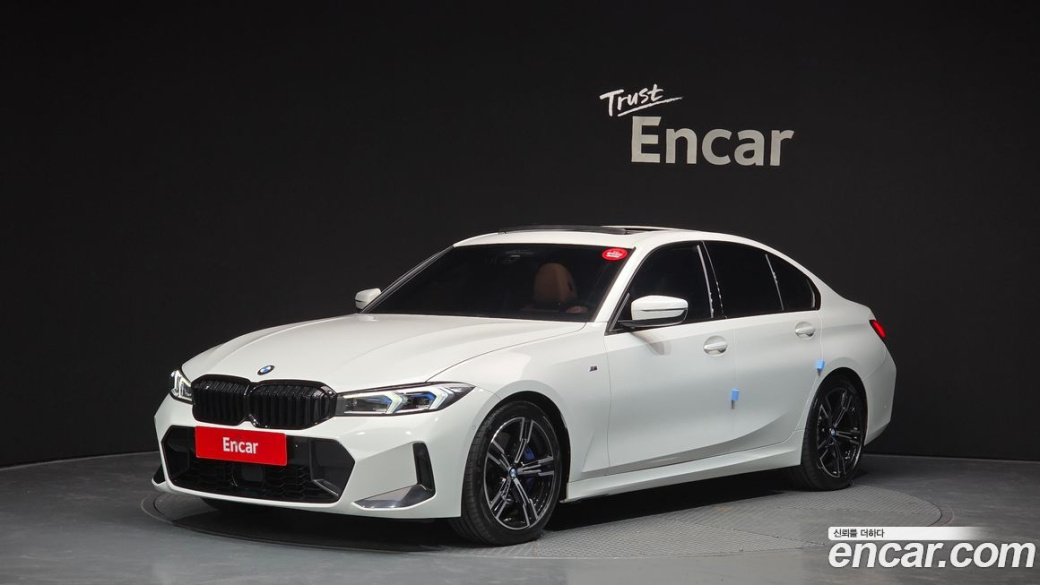BMW 3-Series 320i M Sport, 2023