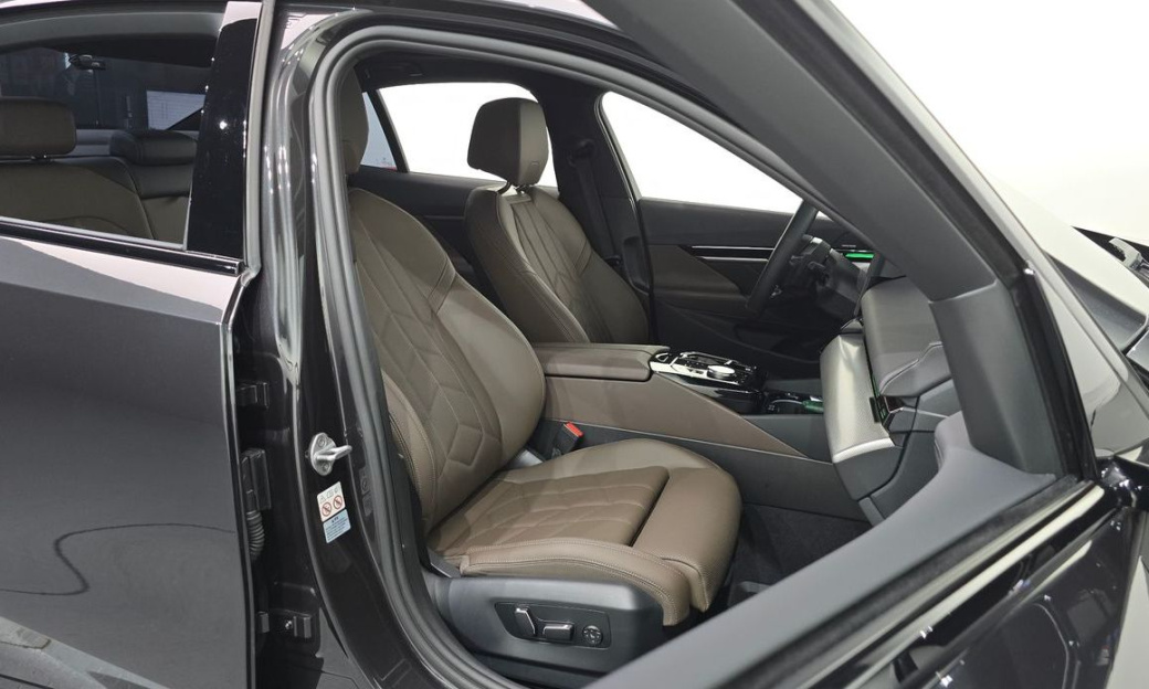 BMW 5-Series 520i M Sport, 2024