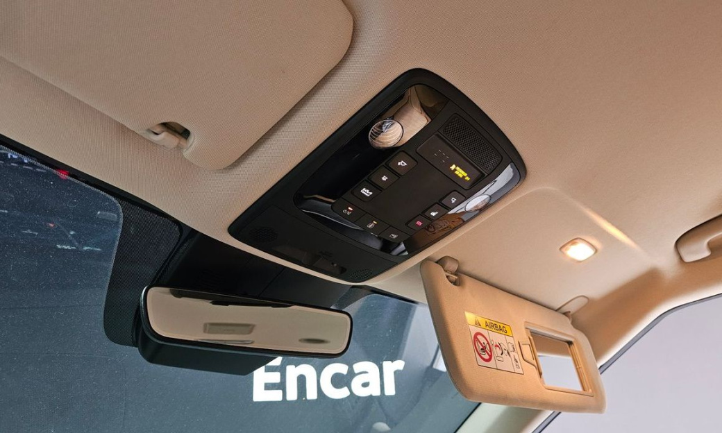 Kia Carnival 7-Seater Signature, 2022