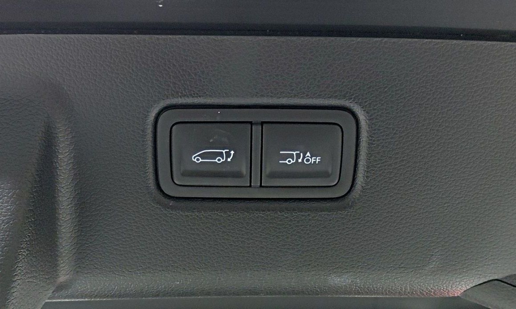 Hyundai Staria Lounge 9-Seater, 2022