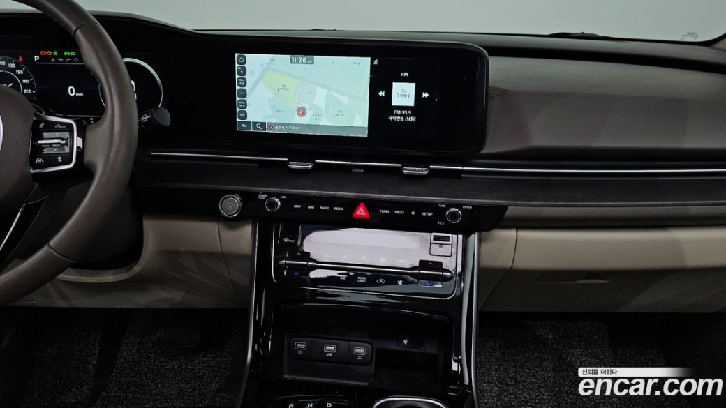Kia Carnival 9-Seater Signature, 2023