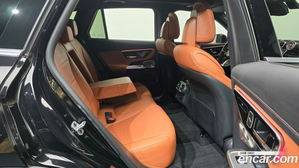 Mercedes-Benz GLC-Class GLC 300 4MATIC Avantgarde, 2025