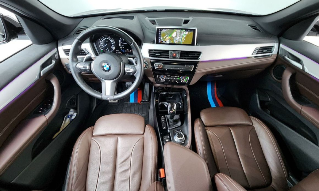 BMW X1 xDrive 20i M Sport, 2022