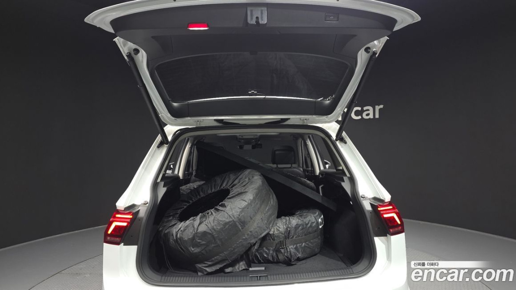 Volkswagen Tiguan 2.0 TDI Prestige, 2023