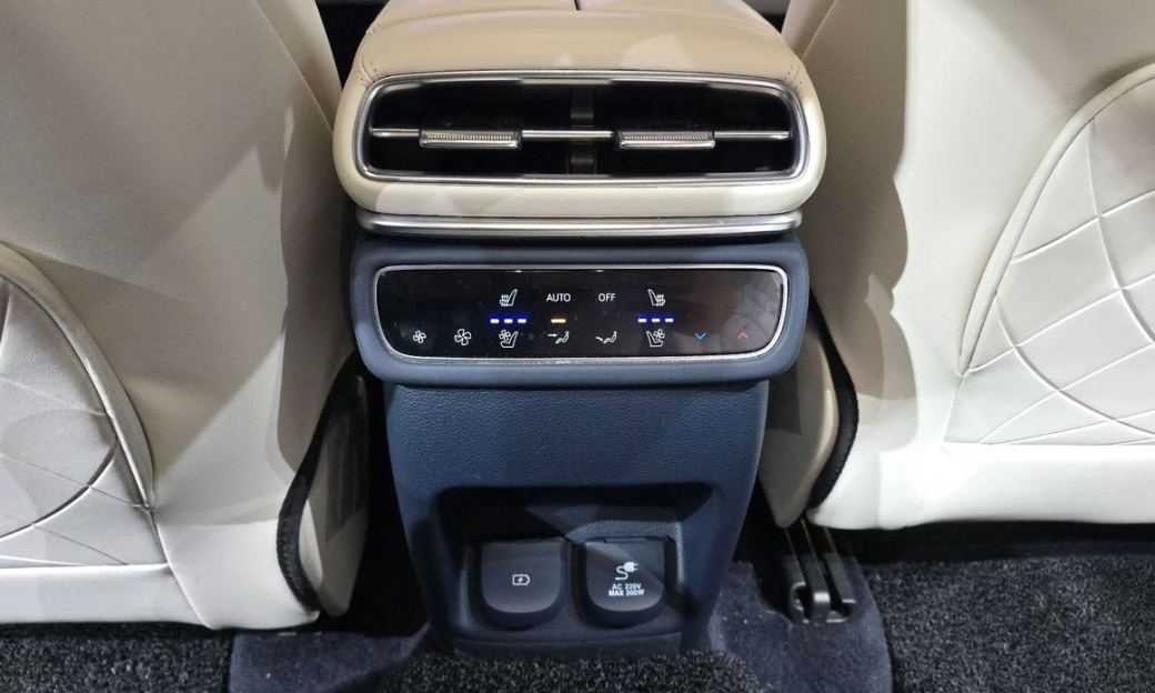 Genesis GV80 2.5T Gasoline AWD, 2025