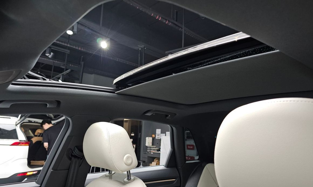 Audi Q3 35 TDI Premium, 2025