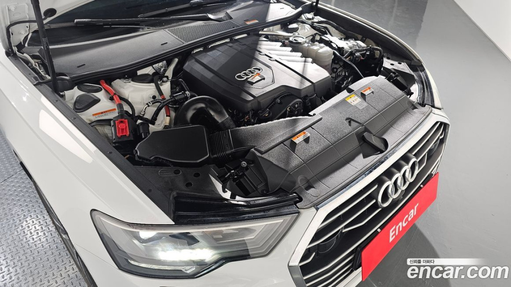 Audi A6 45 TFSI, 2023