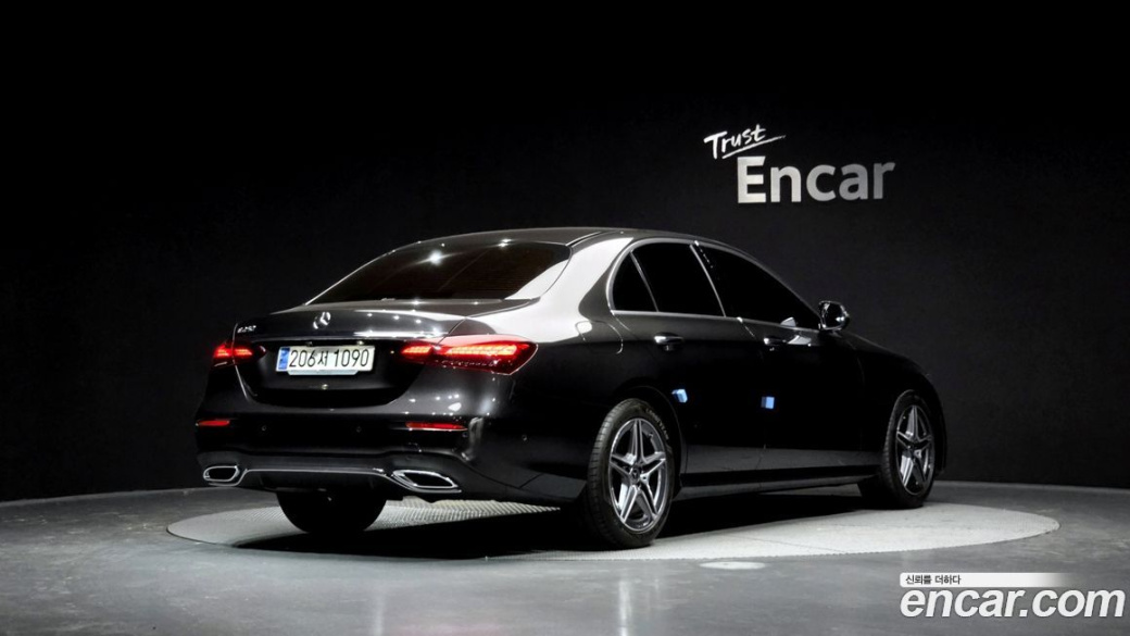 Mercedes-Benz E-Class E250 AMG Line, 2023