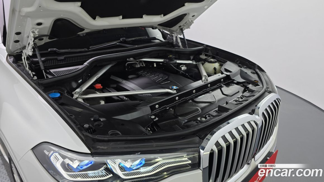 BMW X7 xDrive 40i Design Pure Excellence 6-Seater, 2022