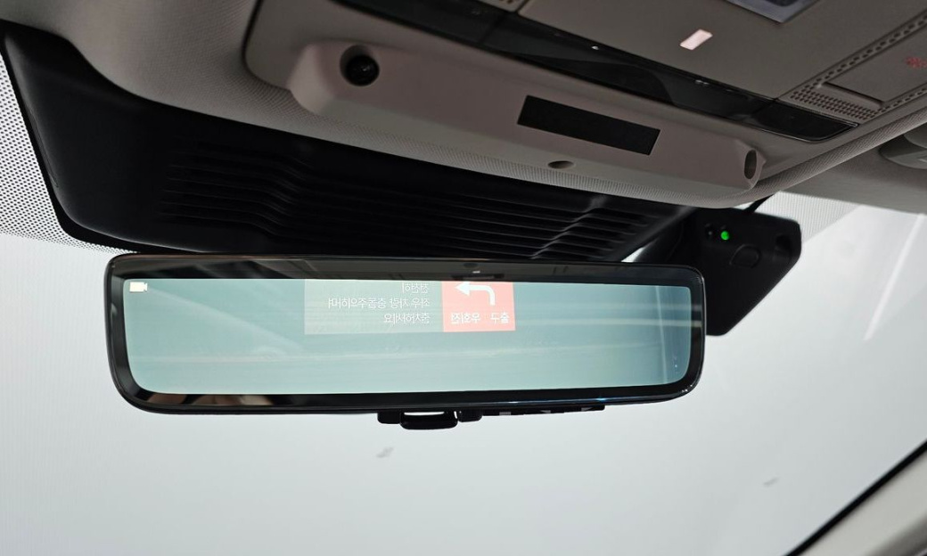 Land Rover Discovery Sport P250 SE, 2022