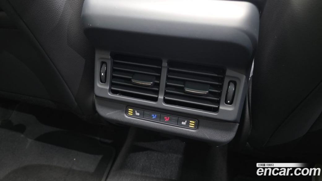 Land Rover Range Rover Evoque P250 Dynamic SE, 2025