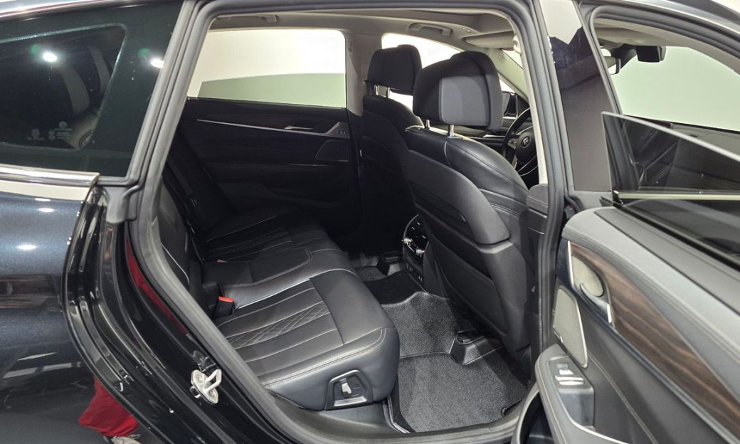 BMW Gran Turismo 630i xDrive Luxury, 2024
