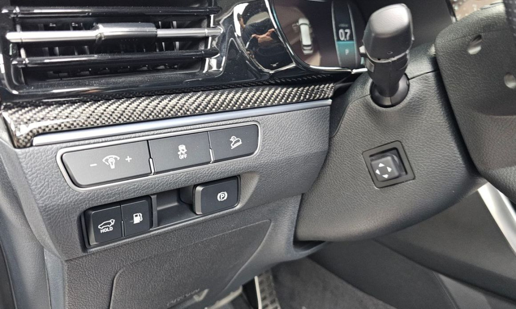 Kia Mohave Diesel 3.0 4WD 5-Seater, 2024