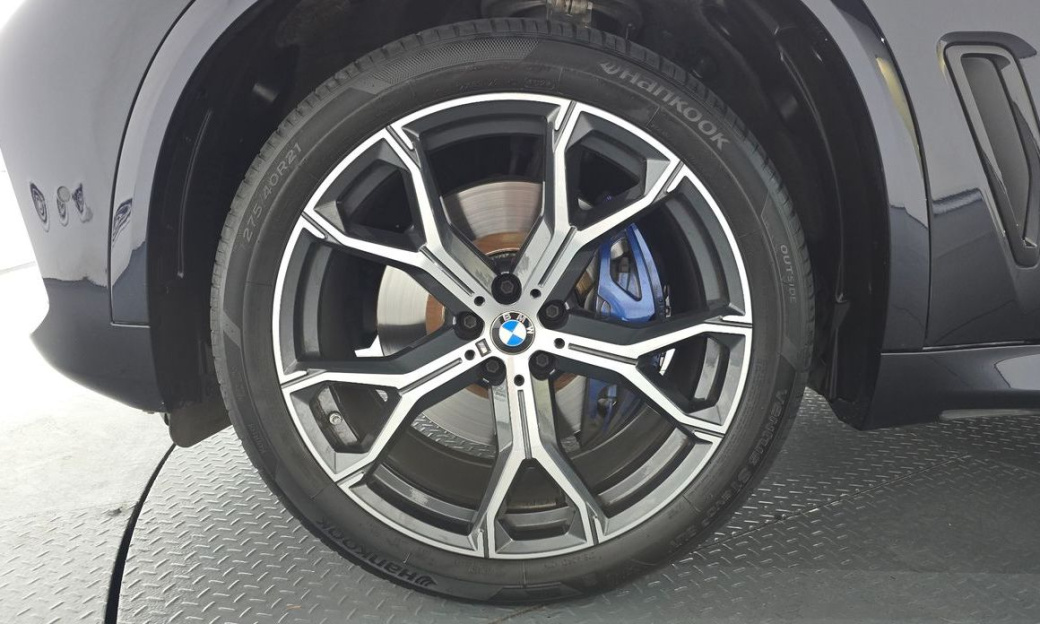 BMW X5 xDrive 40i M Sport, 2022
