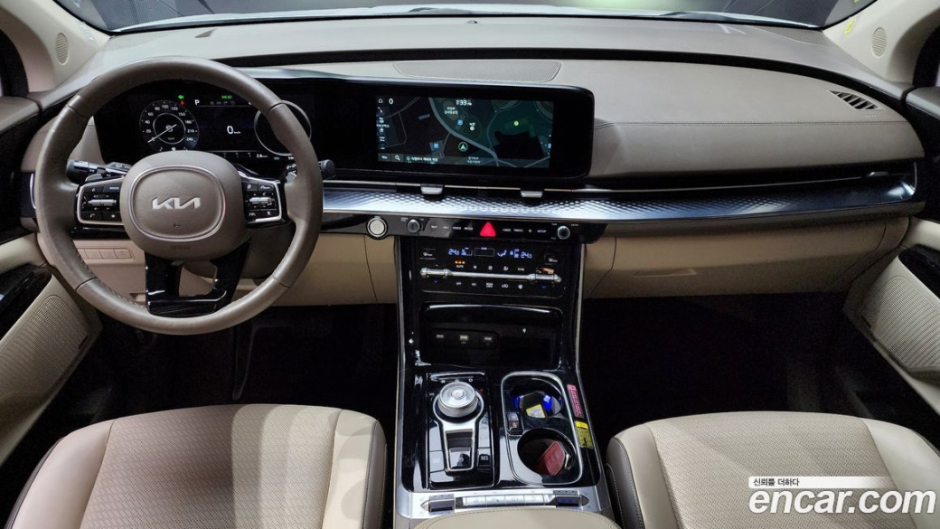 Kia Carnival 7-Seater Hi-Limousine, 2022