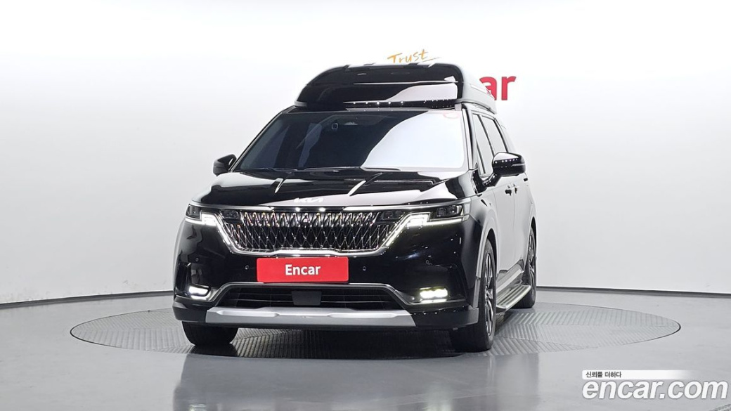 Kia Carnival 7-Seater Hi-Limousine, 2023