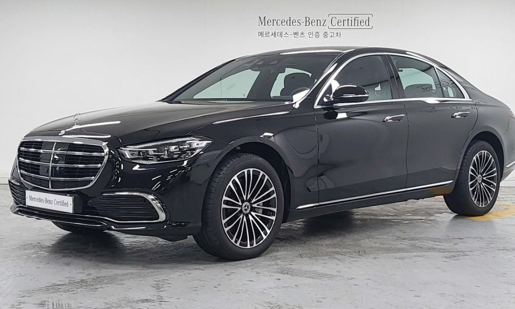 Mercedes-Benz S-Class S350 d 4MATIC, 2025