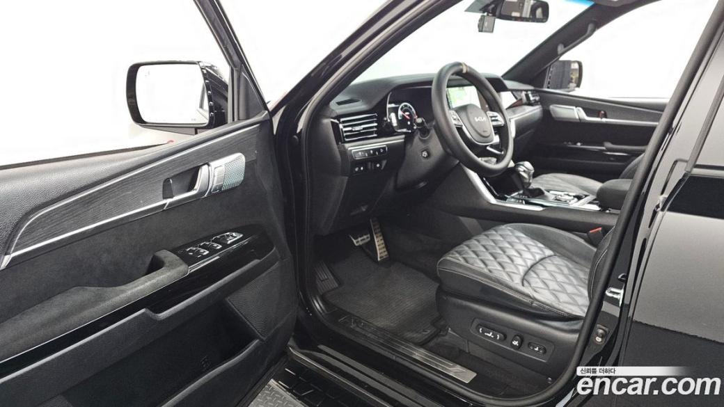 Kia Mohave Diesel 3.0 4WD 6-Seater, 2022