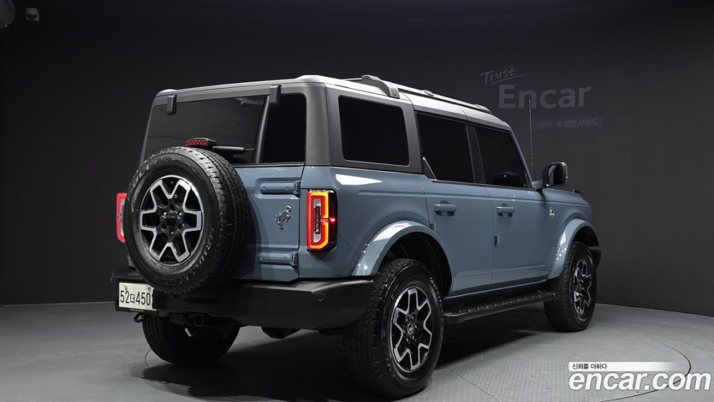 Ford Bronco 2.7 Outer Banks, 2023