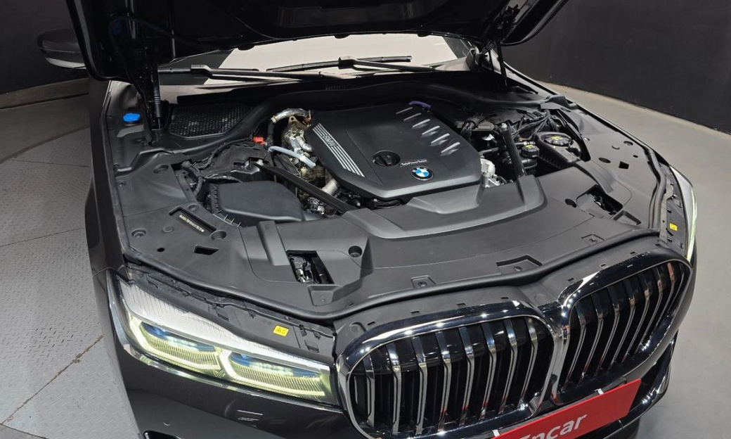 BMW 7-Series 730d xDrive Design Pure Excellence, 2022