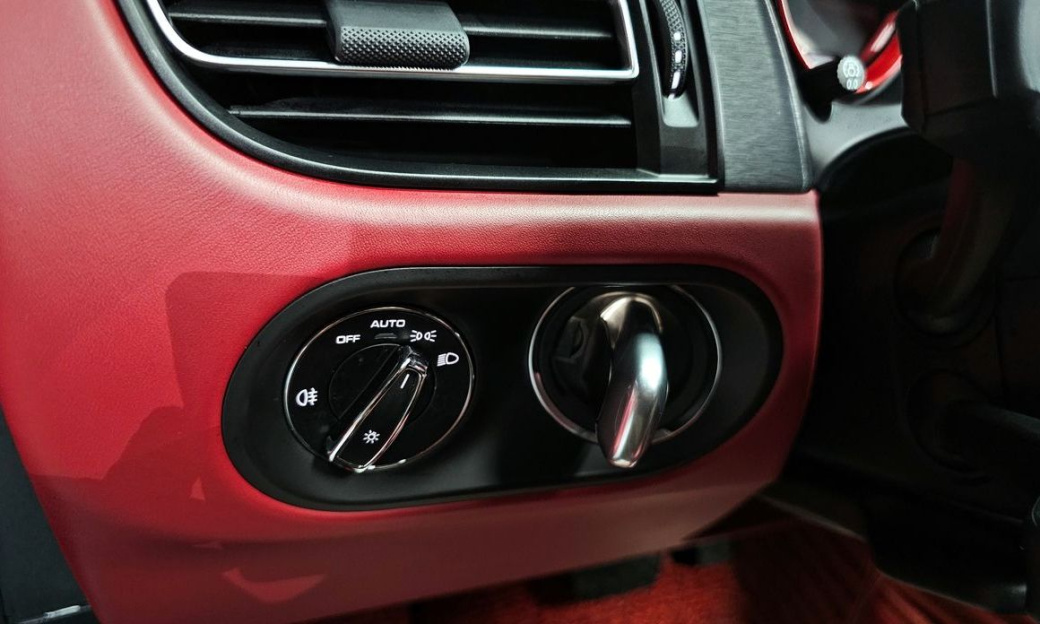 Porsche Macan 2.9 GTS, 2024