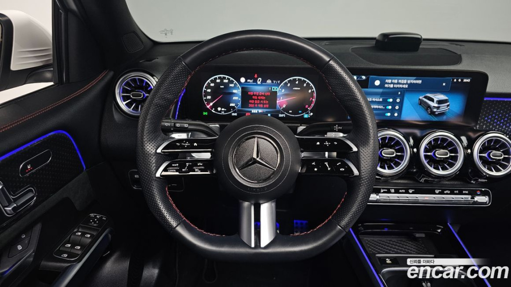 Mercedes-Benz GLB-Class GLB250 4MATIC, 2025