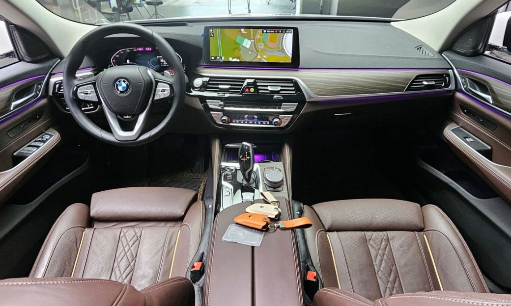 BMW Gran Turismo 630i xDrive Luxury, 2024