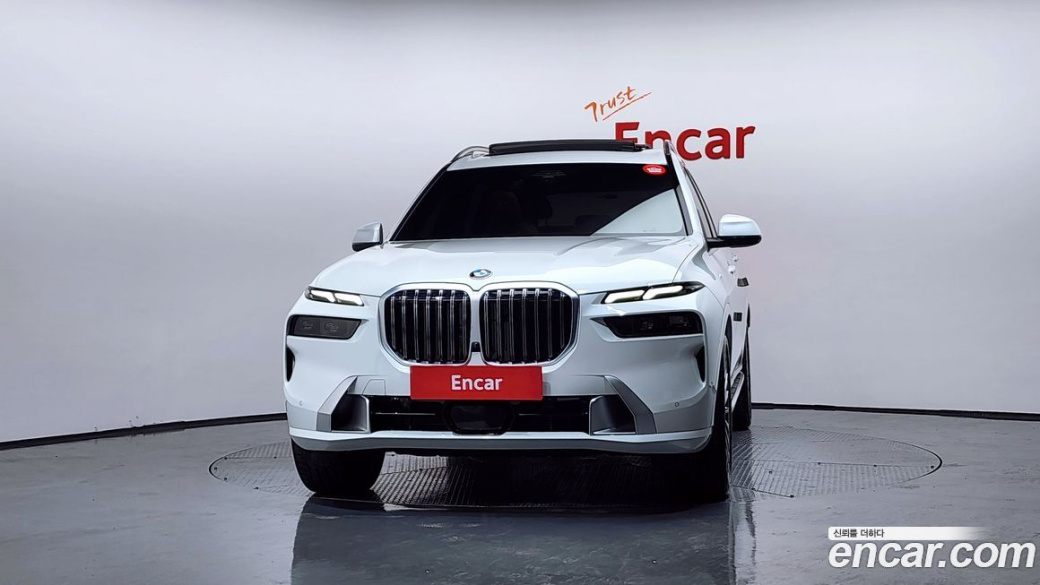 BMW X7 xDrive 40i Design Pure Excellence 7-Seater, 2024