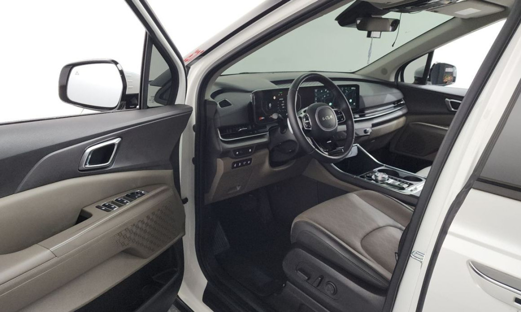 Kia Carnival 9-Seater Noblesse, 2024