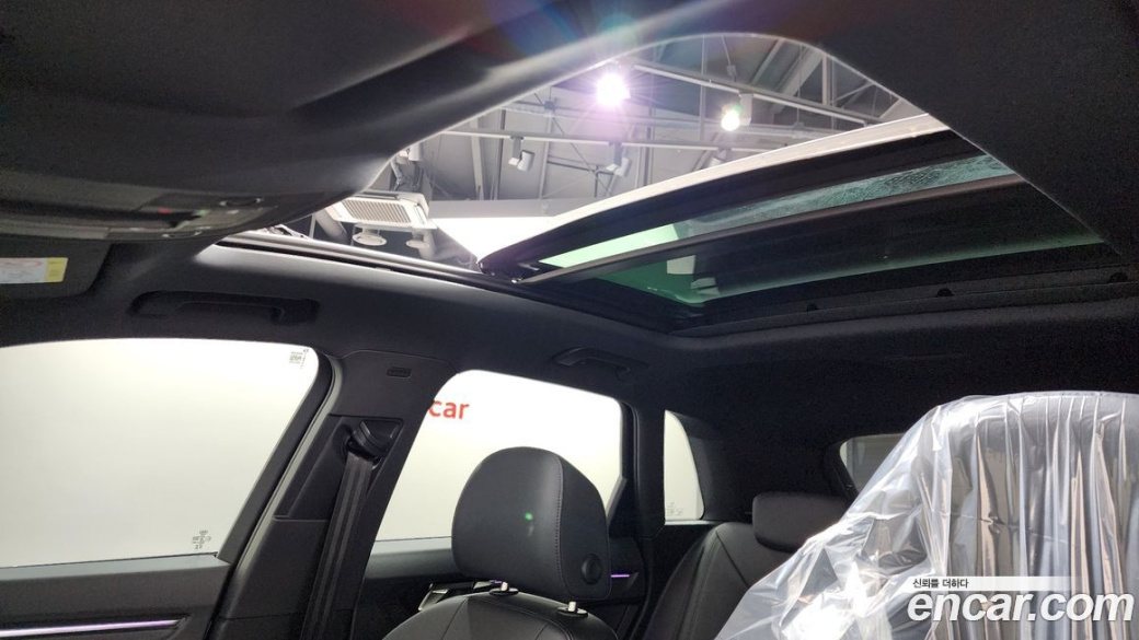 Audi Q3 35 TDI Premium, 2025