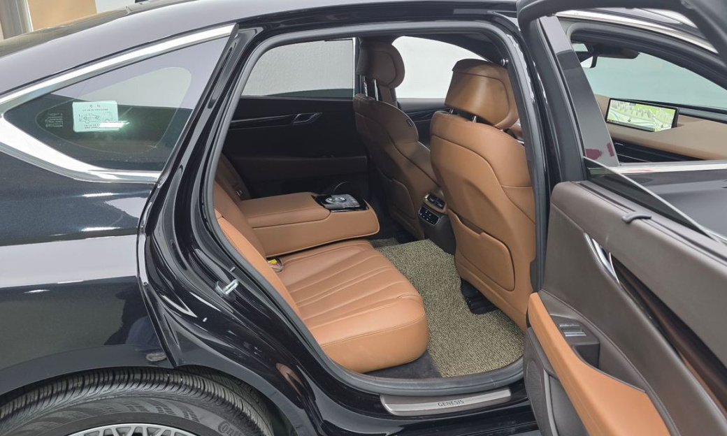 Genesis G80 Gasoline 2.5 Turbo AWD, 2022