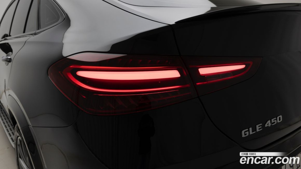 Mercedes-Benz GLE-Class GLE450 4MATIC Coupe, 2026