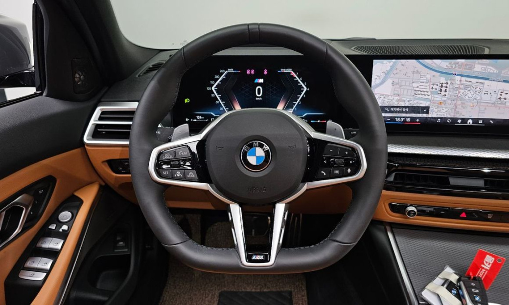 BMW 3-Series 320i M Sport, 2025