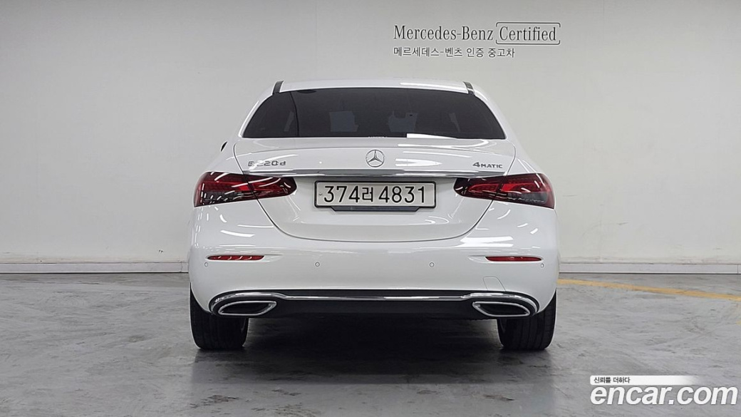 Mercedes-Benz E-Class E220d 4MATIC Exclusive, 2022