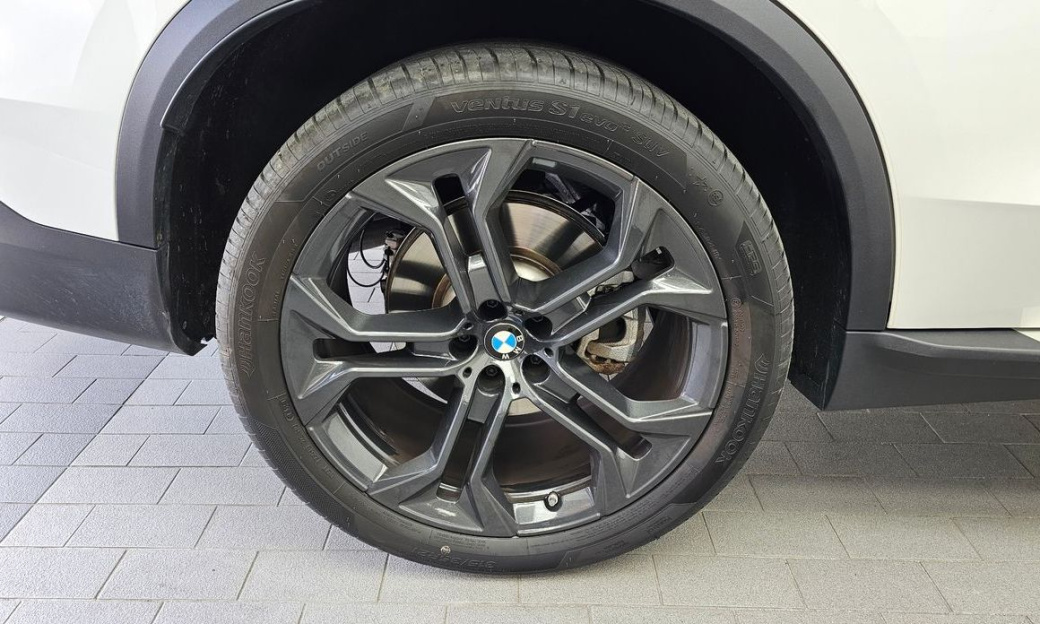 BMW X5 xDrive 40i xLine, 2024