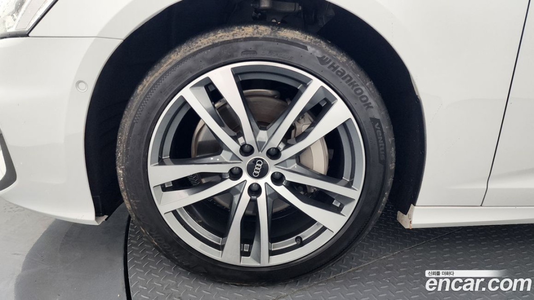 Audi A6 45 TFSI Premium, 2022
