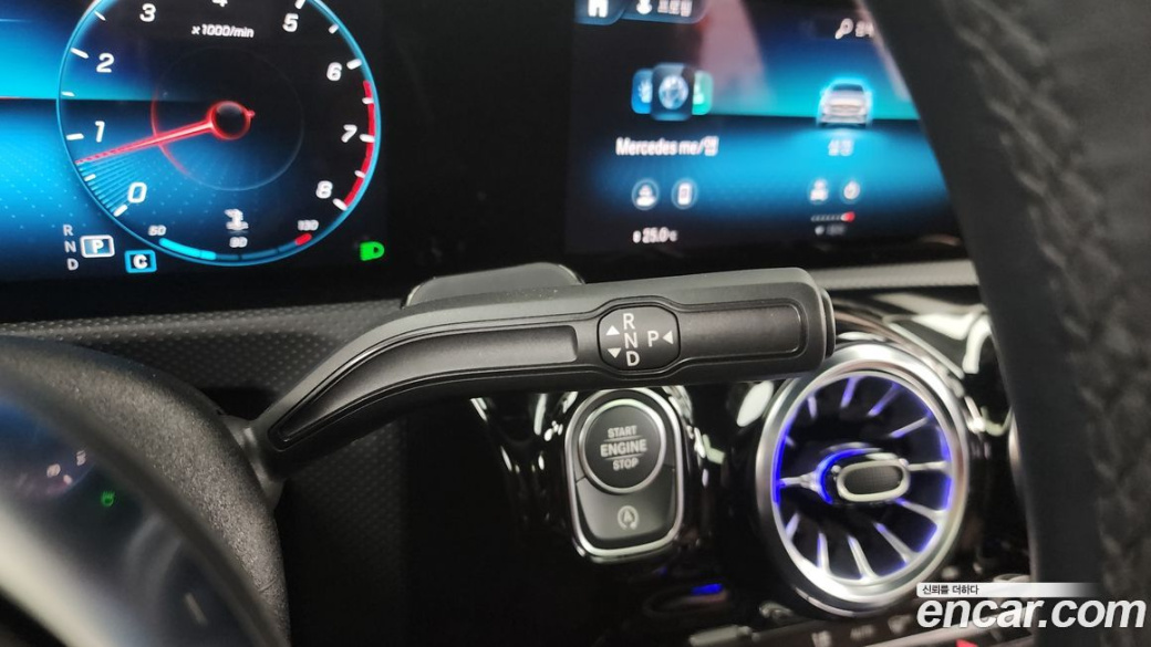 Mercedes-Benz CLA-Class CLA250 4MATIC, 2023