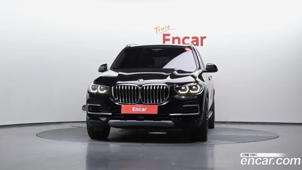 BMW X5 xDrive 40i xLine, 2023