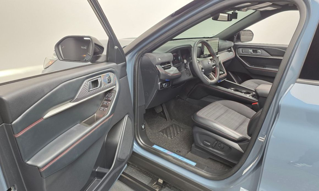 Ford Explorer 2.3 ST-Line 4WD, 2025