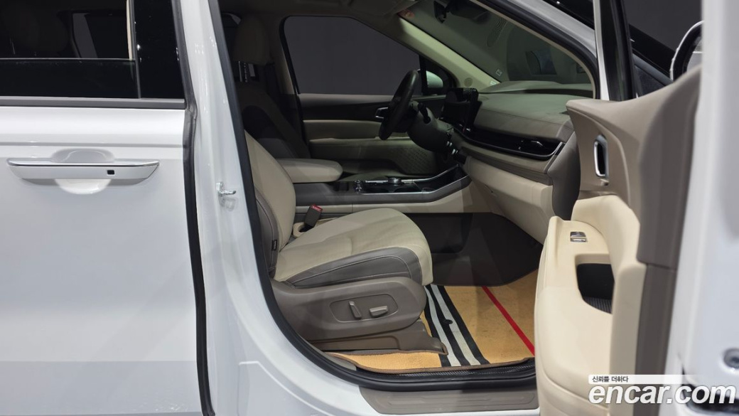 Kia Carnival 7-Seater Noblesse, 2025