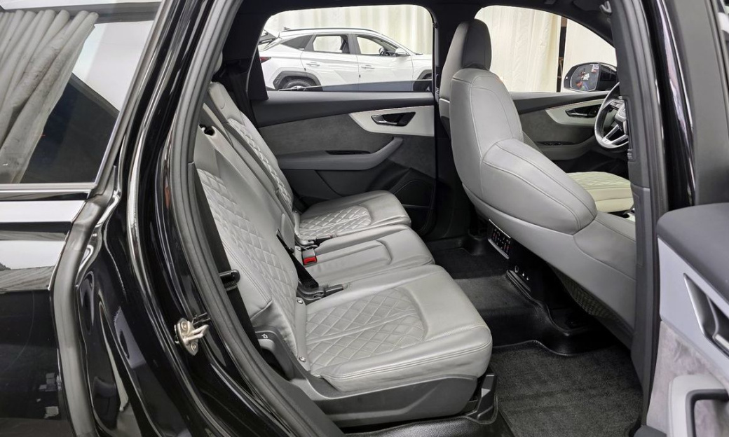 Audi Q7 55 TFSI Quattro Premium, 2022