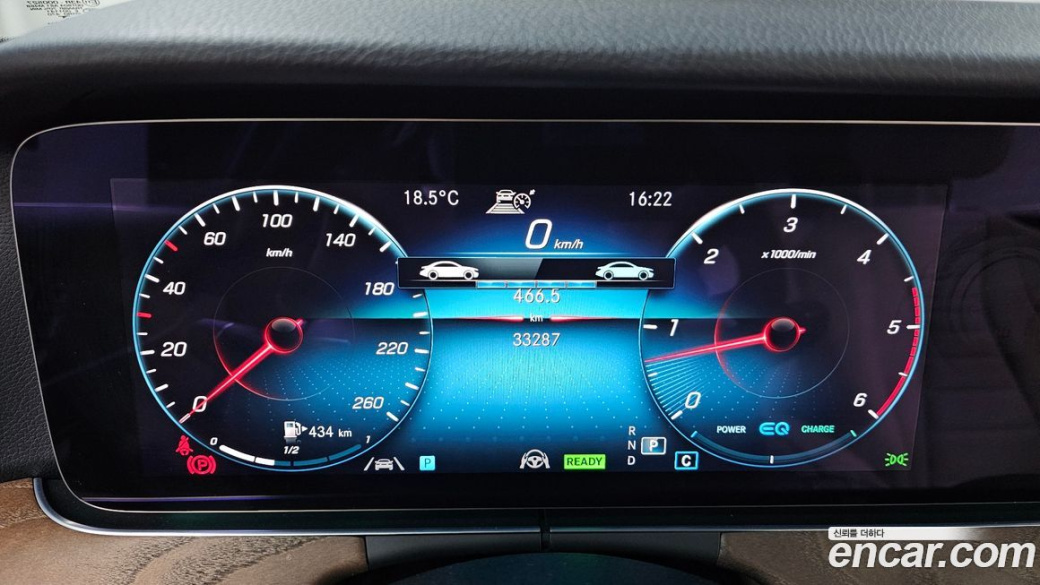 Mercedes-Benz E-Class E220d 4MATIC Exclusive, 2022