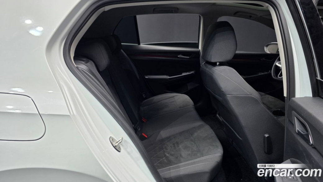 Volkswagen Golf 2.0 TDI Prestige, 2022