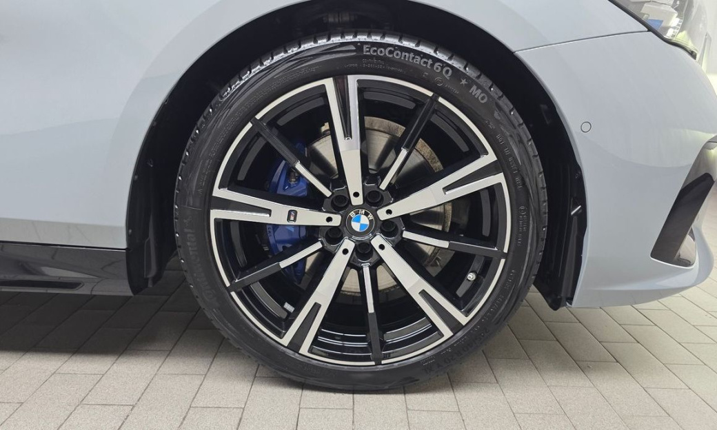 BMW 5-Series 530i xDrive M Sport, 2024
